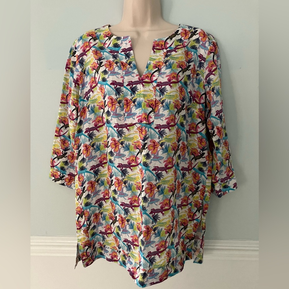Michaels Moroccan linen tunic top floral whimsy quirky boho tropical vacation M